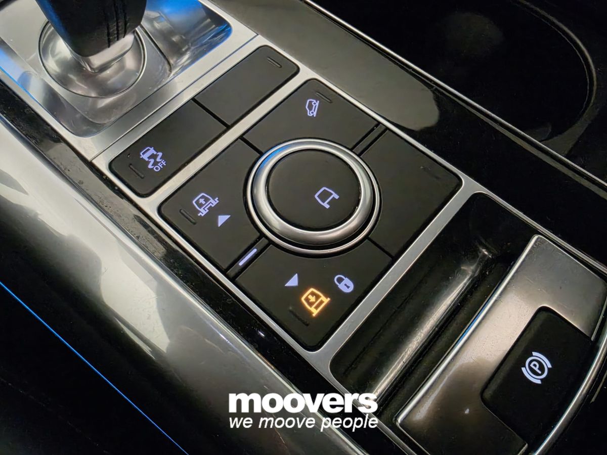 Land rover Range Rover Sport 3.0D l6 249 CV HSE Dynamic Stealth 